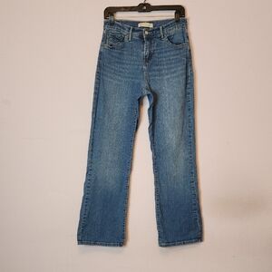 LEVI’S Perfectly Slimming Boot Cut 512 Jeans, 6S